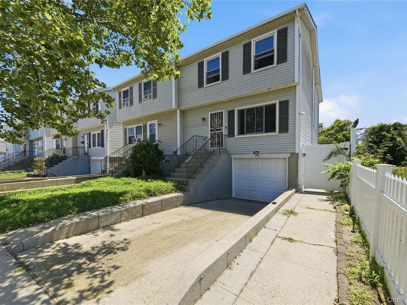 50 E Pine Street, Long Beach NY 11561