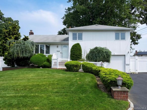 128 James Street, Massapequa NY 11758