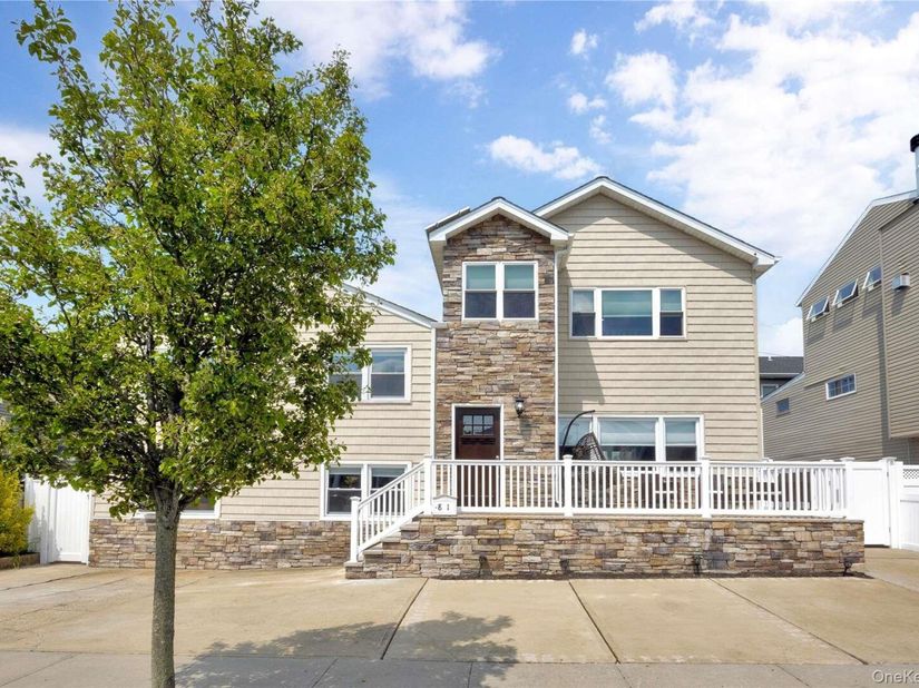 81 Barnes Street, Long Beach NY 11561