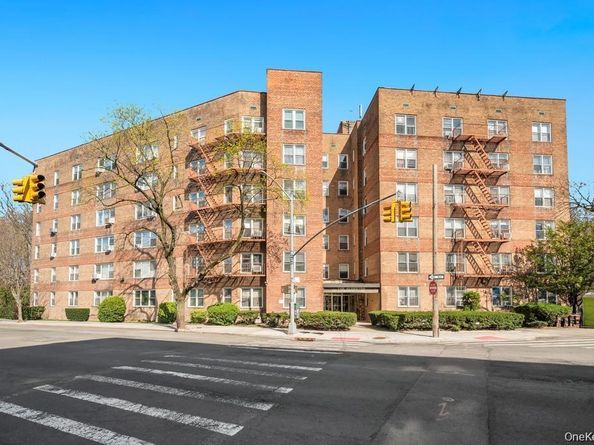 74-45 Yellowstone Boulevard 5G, Rego Park NY 11374