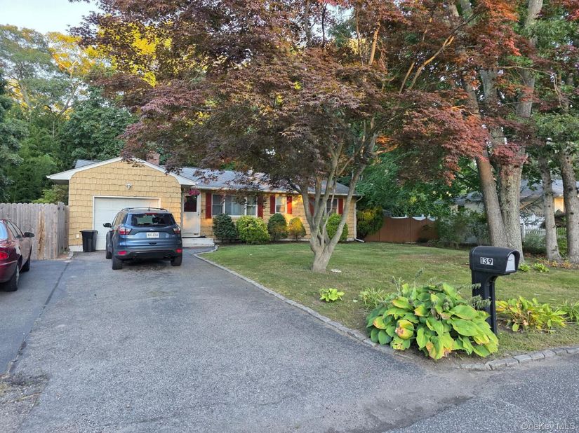 139 Parkside Avenue, Miller Place NY 11764