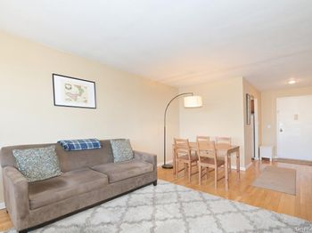 2 Birchwood Court
