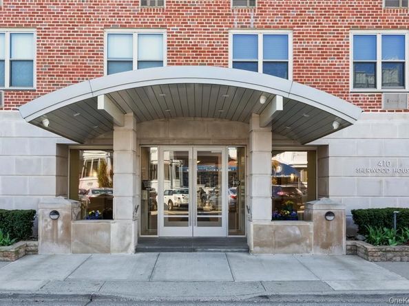 410 E Broadway 2F, Long Beach NY 11561