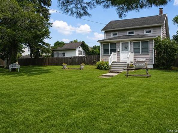 63 Smith Street, Sayville NY 11782