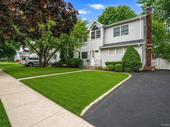 751 Fillmore Road, East Meadow NY 11554