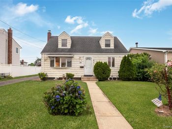 58 S Crescent Drive