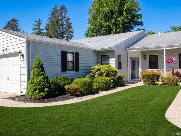 173 Knolls Drive 173, Stony Brook NY 11790