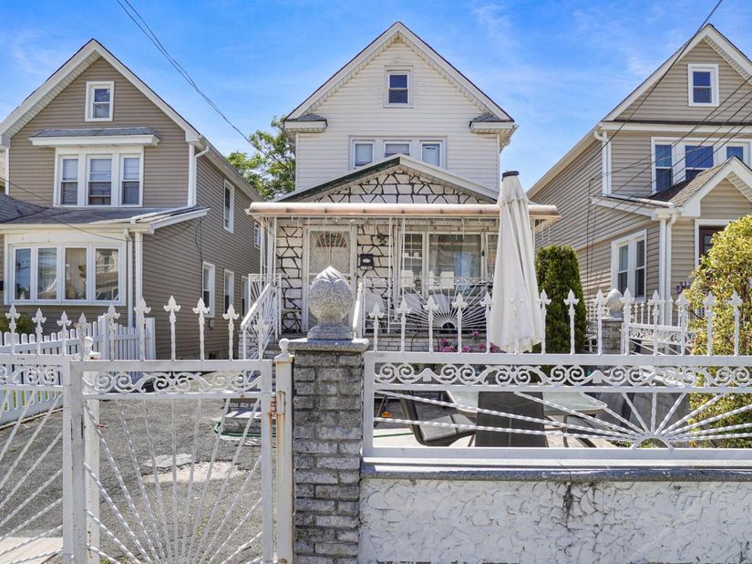 11736 196th Street, Saint Albans NY 11412