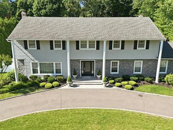 9 Vannina Place