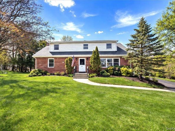 16 Primrose Street, Katonah NY 10536