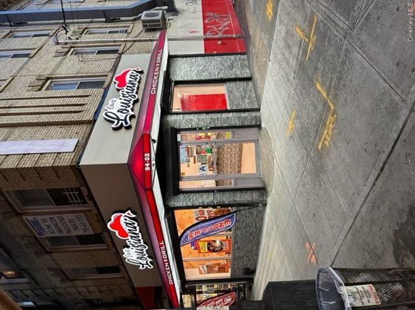 9402 Jamaica Avenue, Woodhaven NY 11421