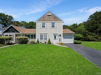 6 Woodchuck Trail