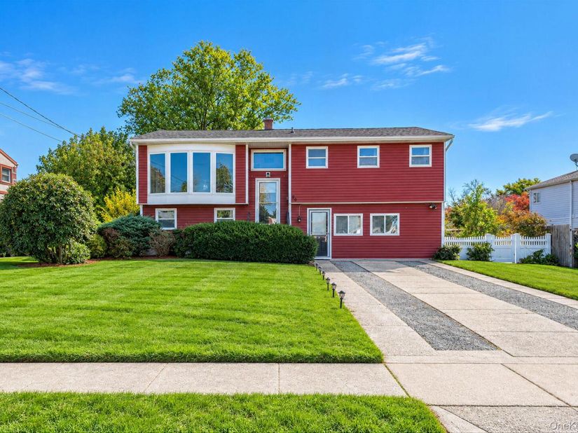 80 Tabor Street, Brentwood NY 11717