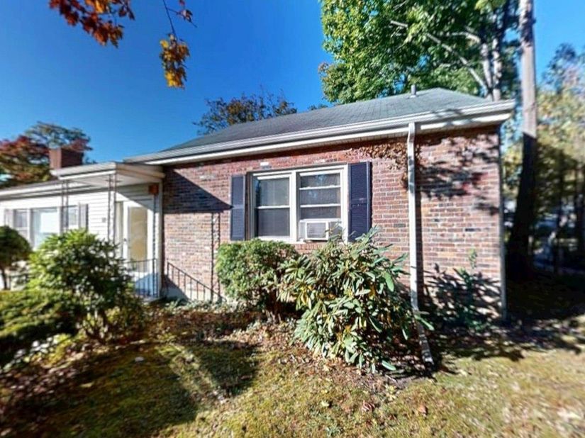 27 Harvard Drive, Hartsdale NY 10530