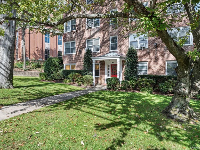 781 Palmer Road 3D, Bronxville NY 10708