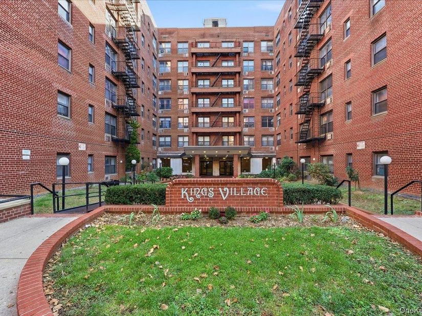 1165 E 54th Street 3H, Brooklyn NY 11234