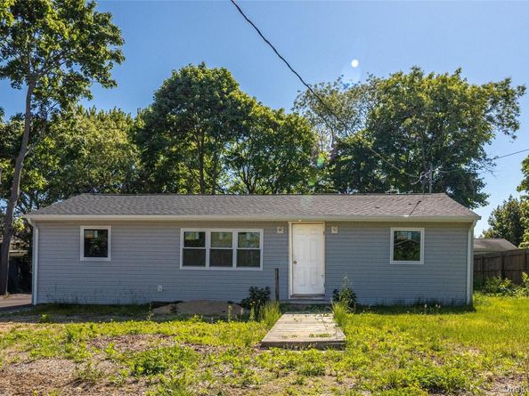 547 Taylor Avenue, Patchogue NY 11772