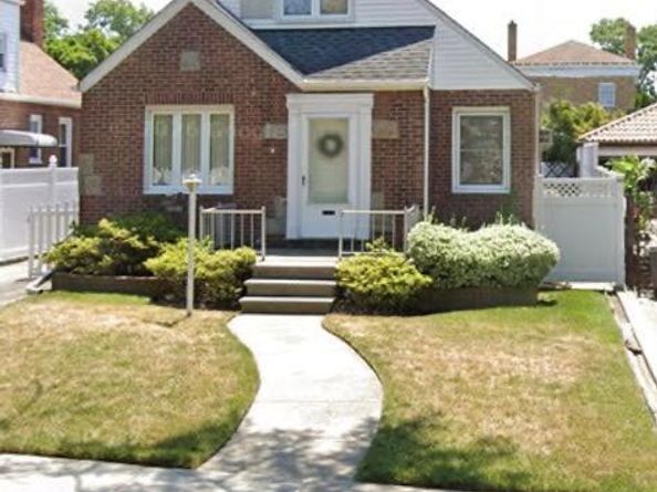 14586 8th Avenue, Whitestone NY 11357