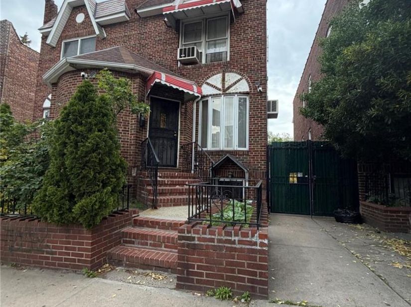 3007 84th Street, East Elmhurst NY 11370