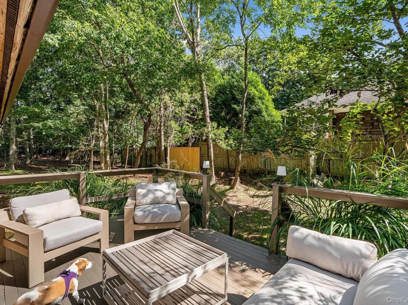 66 Sycamore Drive, East Hampton NY 11937