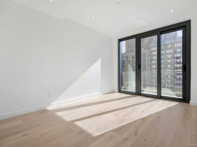42-62 Hunter Street 12A, Long Island City NY 11101