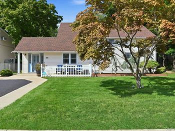 136 Tardy Lane S
