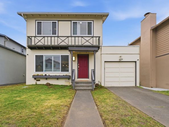 656 Forest Lake Drive, Pacifica CA 94044