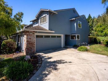 37 Winding Way