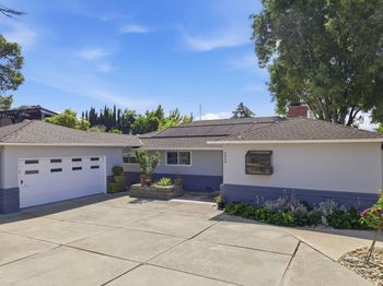 3628 Vista Del Valle