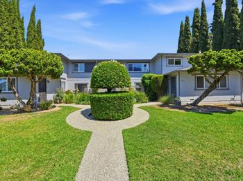 5222 Vera Lane