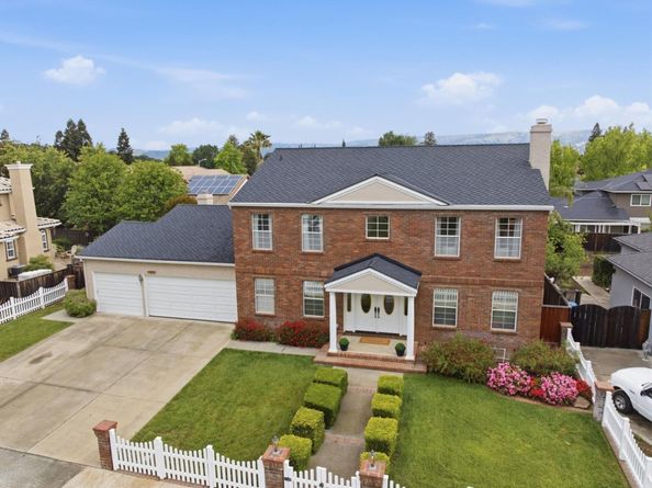 15670 Via Castana, Morgan Hill CA 95037