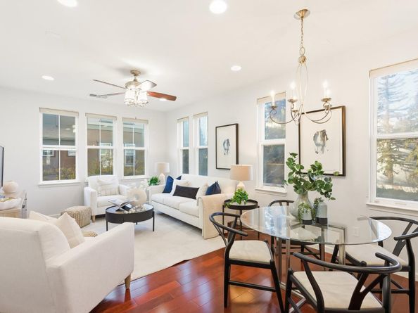 203 Peppermint Tree Terrace 8, Sunnyvale CA 94086