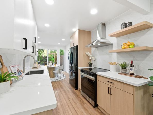 1101 Pomeroy Avenue, Santa Clara CA 95051