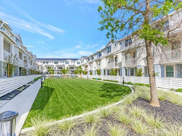 225 Oak Circle, Walnut Creek CA 94597