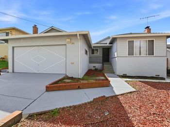 2767 Winchester Drive