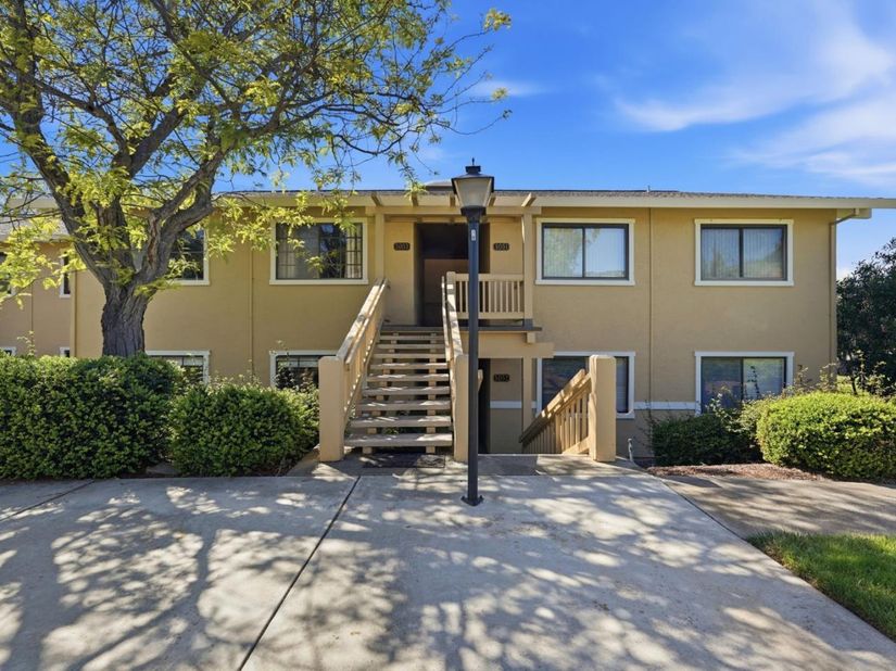 5054 Cribari Vale, San Jose CA 95135