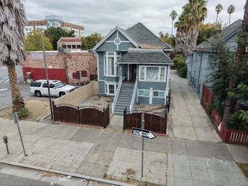 22 S 10th Street