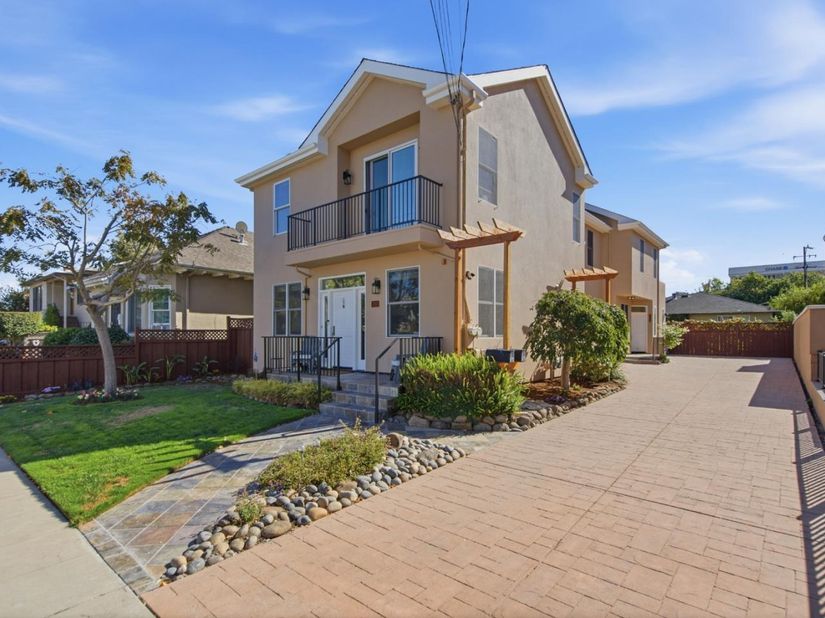 1710-1712 Gum Street, San Mateo CA 94402
