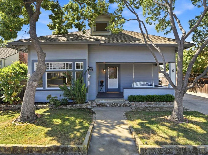 212 E Rincon Avenue, Campbell CA 95008