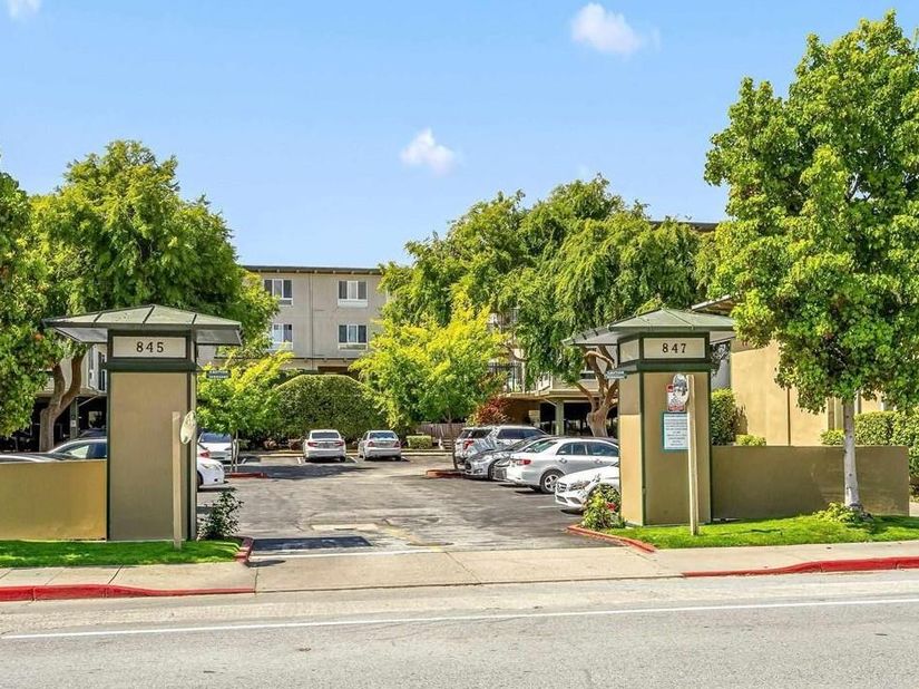 847 N Humboldt Street 302, San Mateo CA 94401