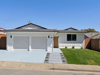 2700 Oakmont Drive