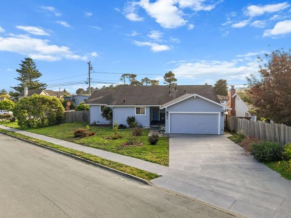 423 Montecito Avenue, El Granada CA 94018