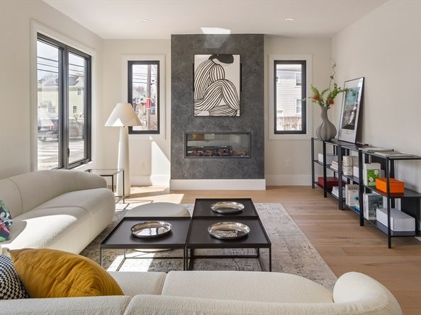 265-267 River Street 267, Newton MA 02465