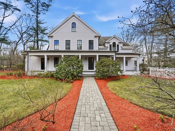 136 Cedar St, Lexington MA 02420