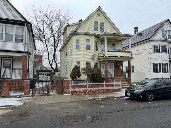 28 Vernal Street, Everett MA 02149