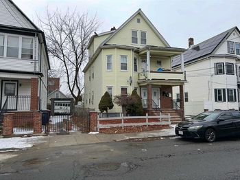 28 Vernal Street