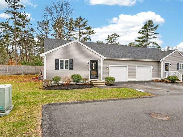 7 Spring Ave, Wareham MA 02571