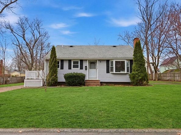 138 Forest St, Brockton MA 02302