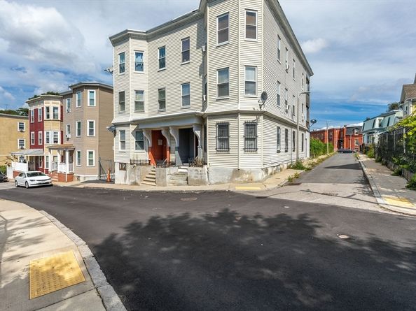 21 Dean St, Boston MA 02125