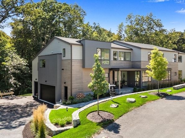 6 Linc Cole Lane, Lexington MA 02421